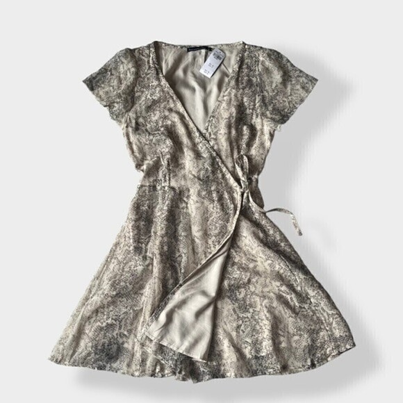 Abercrombie & Fitch Snakeskin Print Wrap Mini Dress M Tall - Picture 2 of 12